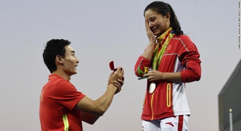 Chinese diver, He Zi gets engaged few minutes after receiving a silver medal