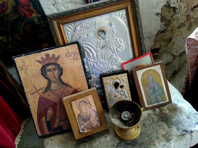 Akrokorynt, Grecja. Kościół św. Dmitrija Obrońcy Twierdzy