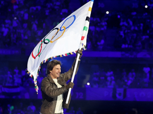 Tom Cruise megint sokkolta a nézőket - ezt művelte a párizsi olimpia záróünnepségén