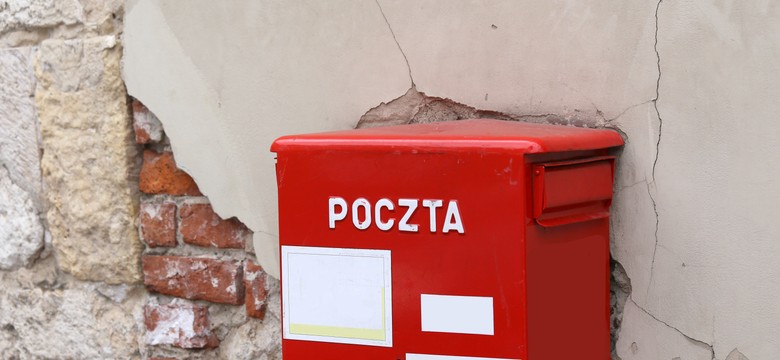 Poczta Polska chce zmienić zasady zatrudnienia kurierów. B2B zamiast etatu
