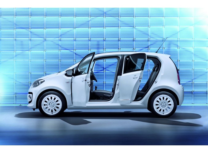 Moc - 60 KM i 75 KM. Pięciodrzwiowy up! z ESP będzie kosztował 32 350 zł, zatem będzie droższy od trzydrzwiowego o 1060 zł