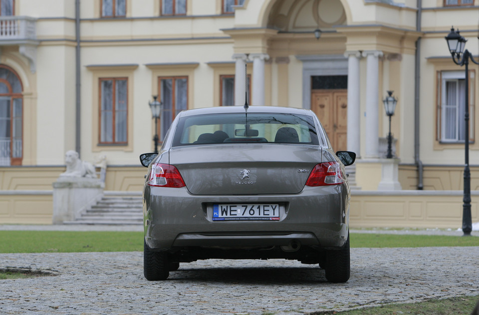 Peugeot 301 1.2 Pure Tech Jaka cena, taka jakość Test