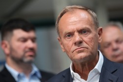 Tusk kieruje do Kaczyńskiego pytanie. "Bardzo bym chciał..."