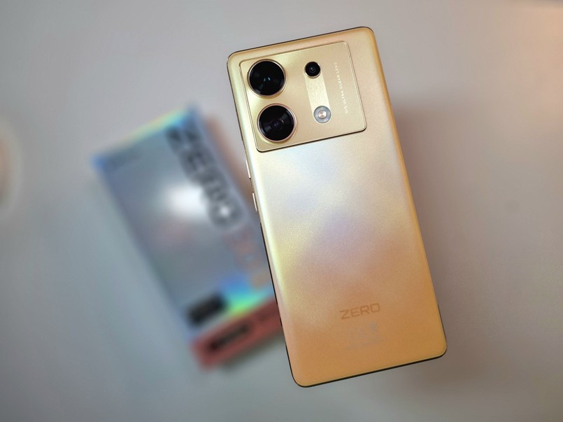 Infinix Zero 30