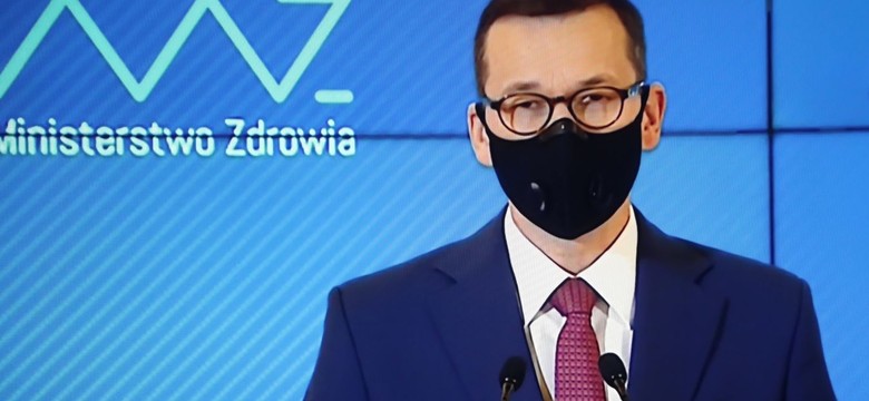 Wigilia tylko w kilka osób. Rządowe ROZPORZĄDZENIE wprowadza kraj w "etap odpowiedzialności"