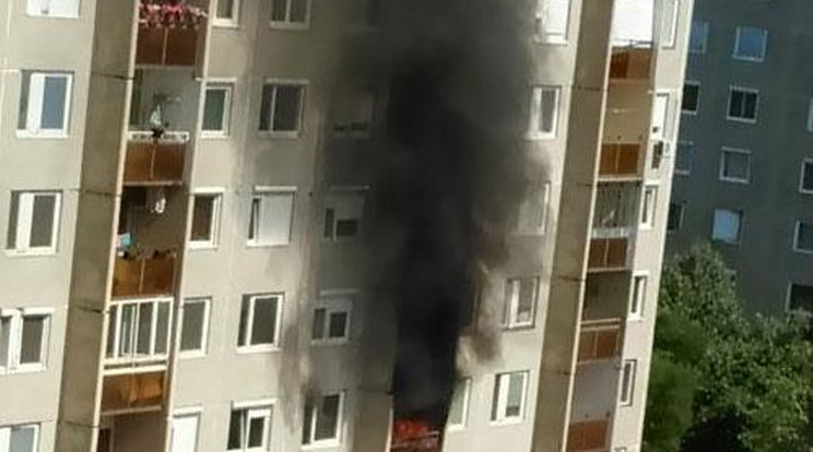 Füstfelhő! Tűz ütött ki Újpest egyik lakásában - fotók!