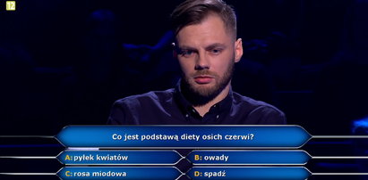 "Milionerzy". Michał dotarł do pytania za ćwierć miliona. Niestety nie wiedział, co jest podstawą diety osich czerwi