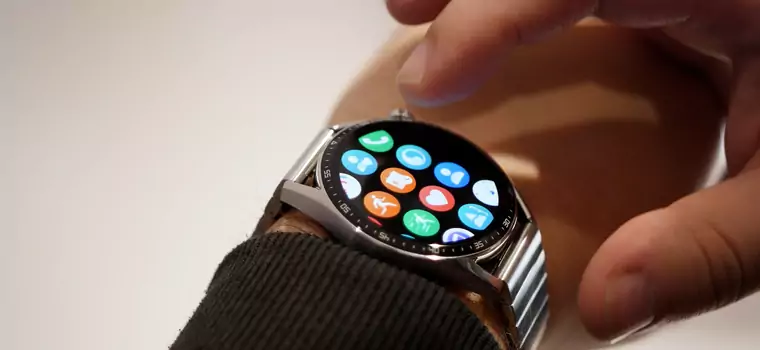 Sprzedaż smartwatchy na mocnej fali wznoszącej. Zdecydowanym liderem Apple