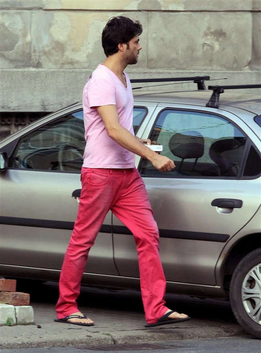 Janiak to tatuś w różowych portkach