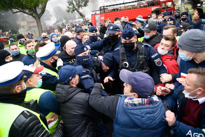 Rolnicy znów blokują drogi!