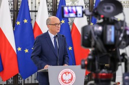 czarzasty wprowadza zakaz alkoholu w sejmie. &quot;musimy dać przykład&quot;