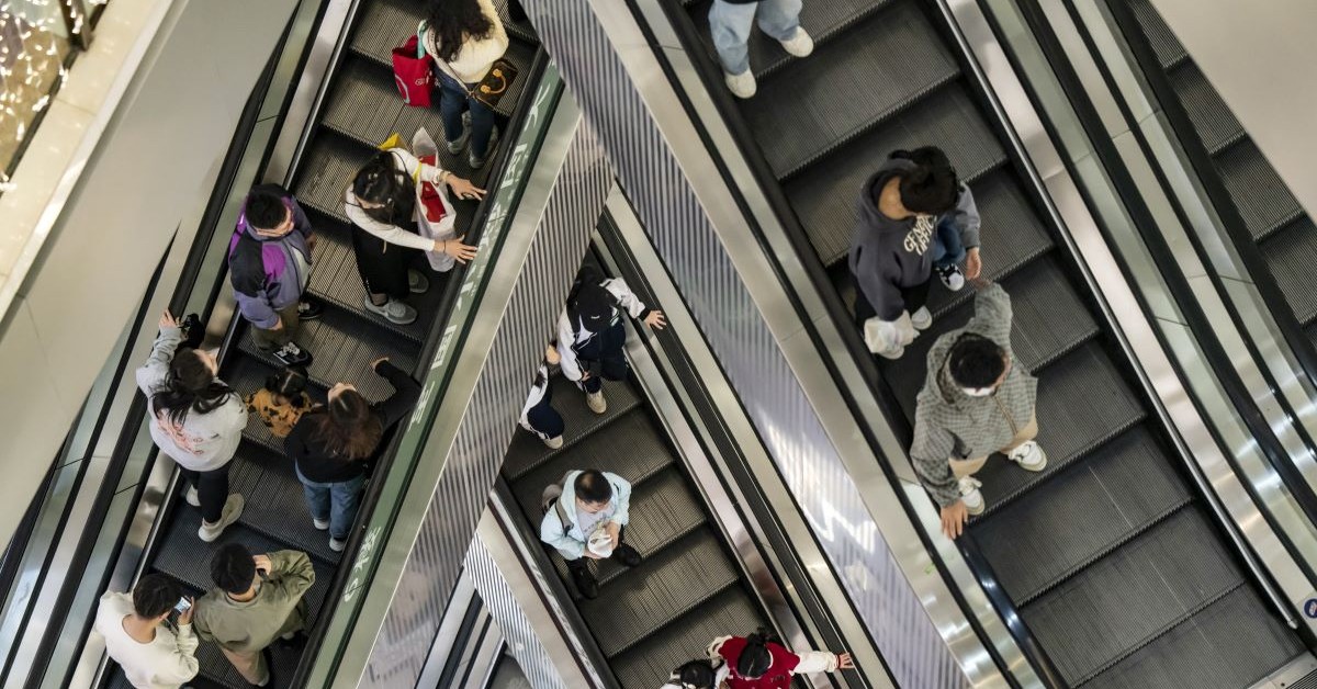 Gospodarka się rozpędza, ale bezrobocie wzrośnie. Oto nowe prognozy dla Polski