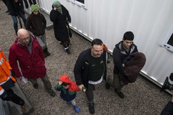 Grupa Polaków zaatakowała uchodźców w Adelsheim w zachodnich Niemczech