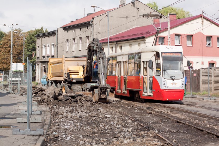 Remont torowsika w dzielnicy Szopienice