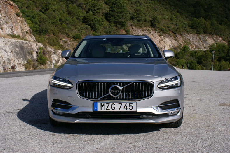 Volvo V90