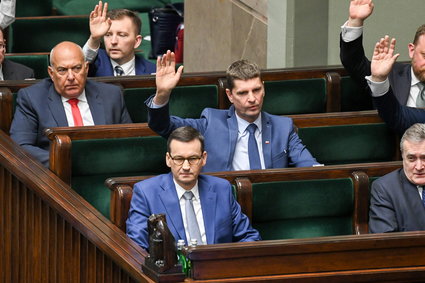 Rząd "ukrywa" dochody budżetowe. List otwarty czołowych polskich ekonomistów