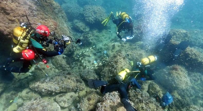 Amateur freedivers found a large collection of gold Roman coins off the coast of Spain.
