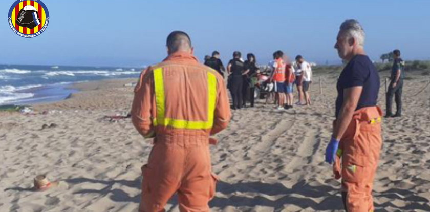 Tragiczny finał spaceru po plaży. Nie żyją trzy osoby