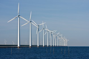 McKinsey: Morska energetyka wiatrowa może dodać 60 mld zł do PKB do 2030 r.