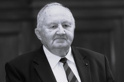 Nie żyje prof. dr hab. Wojciech Łączkowski. Były przewodniczący PKW miał 90 lat