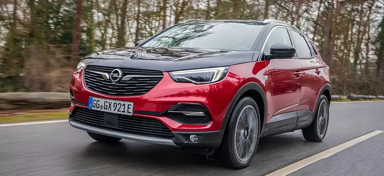 Opel Grandland X Hybrid4 - sprytna hybryda