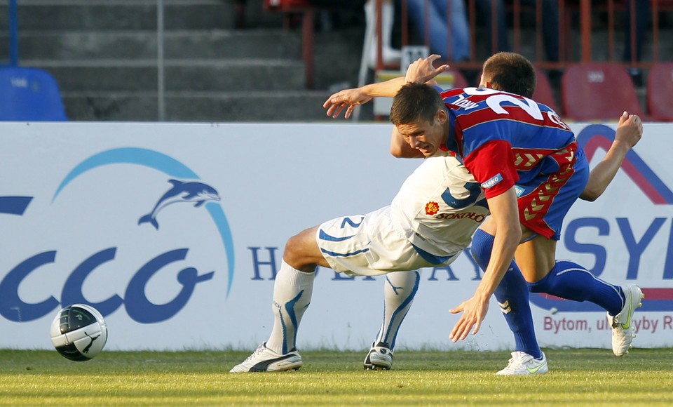 PIŁKA NOŻNA EKSTRAKLASA POLONIA BYTOM LECH POZNAŃ