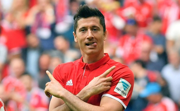 Media podały, że pieniądze na leczenie chłopca wpłaciło wiele znanych osób, w tym Anna i Robert Lewandowscy.