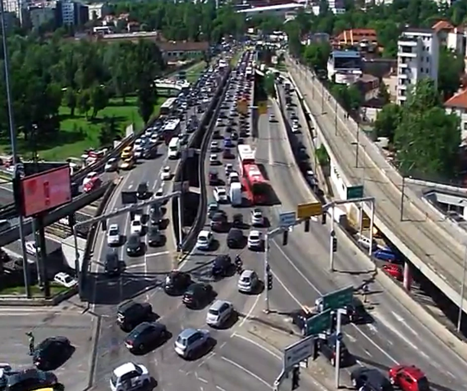 Ovako u poslednje vreme izgleda svako jutro na Autokomandi 