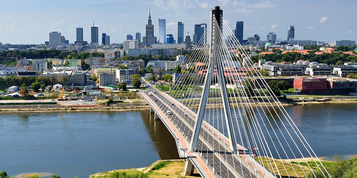 Bank widzi możliwość podwyżki stóp procentowych tylko w II połowie 2018 r.