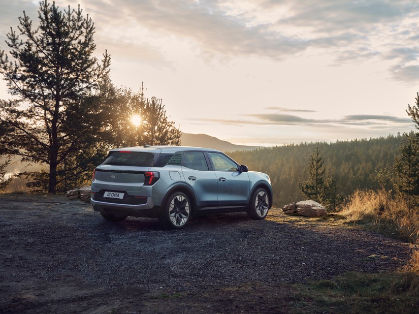 Nowy elektryczny Ford Explorer - zdjęcie poglądowe