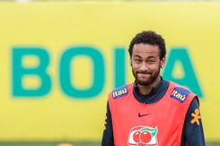 Prawnicy zrezygnowali z pomocy kobiecie, która oskarżyła Neymara o gwałt