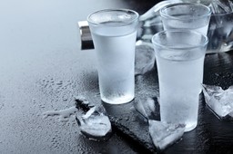 Rośnie popyt na alkohol. Najbardziej na mocny