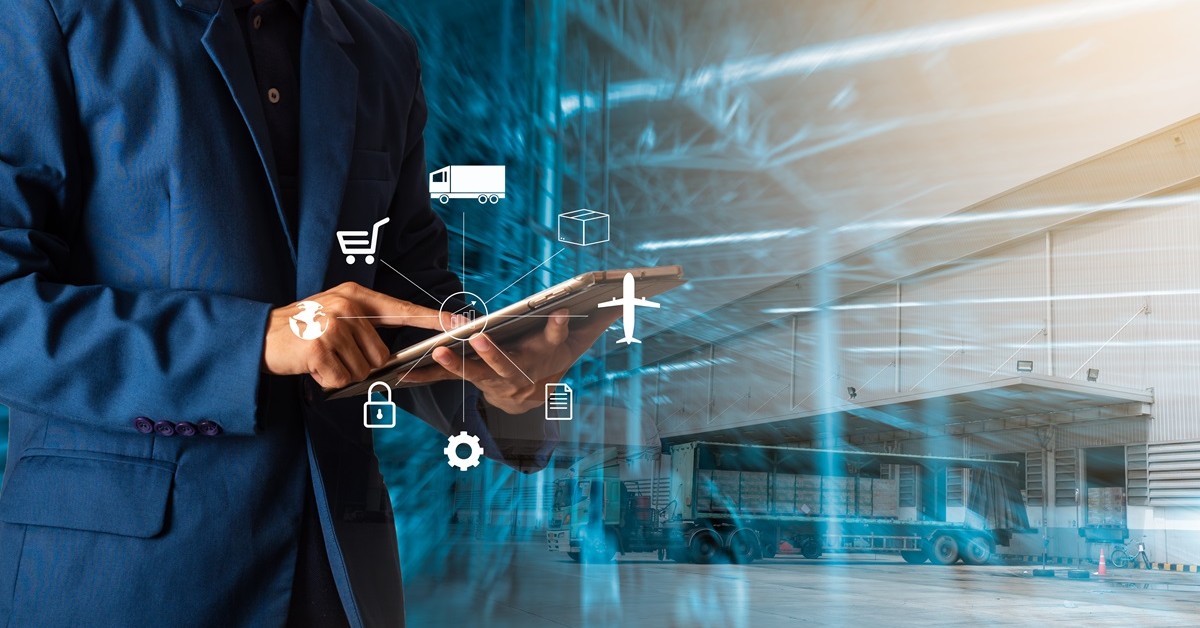 Globalny handel rozwija się mimo napięć i ceł, Polska pozostaje ważnym graczem [RAPORT]