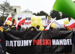 Protest handlowców: Kowalczyk zaprosił delegację przedsiębiorców do Sejmu