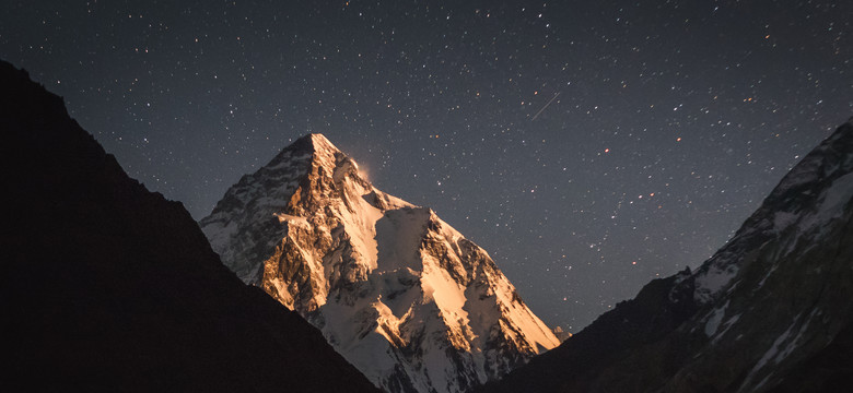 Piękna historia pod K2. I nowi znawcy gór, którzy uderzają w Bieleckiego