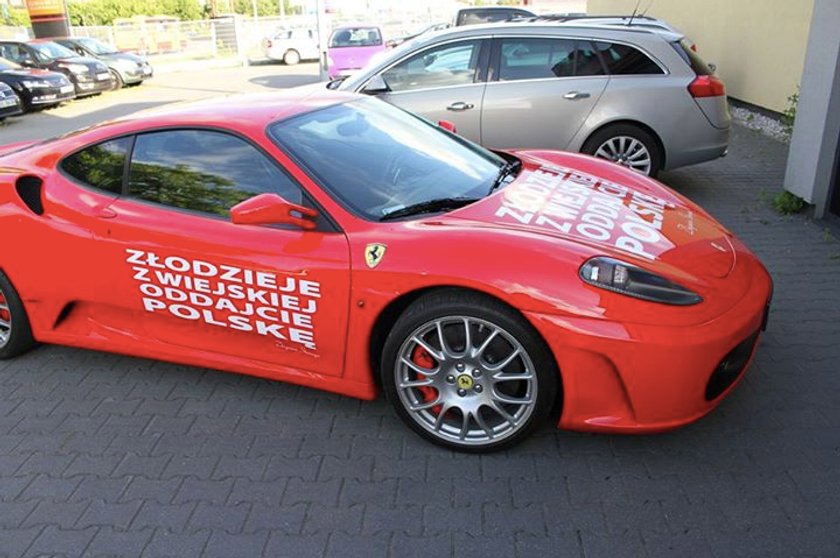 Zbigniew Stonoga Ferrari F430