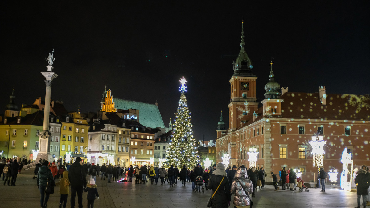 Warszawa: Ostatni weekend z iluminacją świąteczną w stolicy