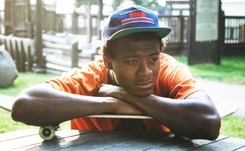 'Jutro albo pojutrze'. Najtrudniejszy trik to dorosłość [RECENZJA]