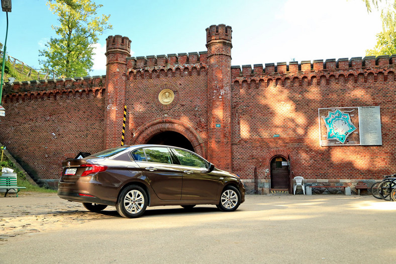 Fiat Tipo 1.6 - czy zasługuje na pochwały?