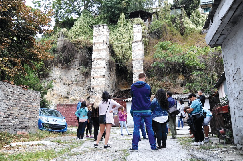 Obilaze ga i turisti