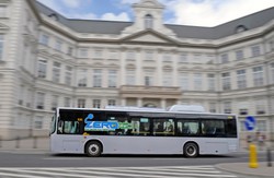 Nowe autobusy dla Warszawy dostarczy Solaris? Chińskie BYD nie składa broni