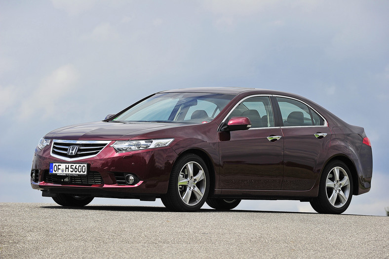 3 - Honda Accord (VIII)