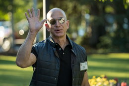 Jeff Bezos - najbogatszy człowiek na świecie jest jeszcze bogatszy