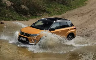 Suzuki Vitara 1.4 BoosterJet Hybrid - prosta, ale kompletna