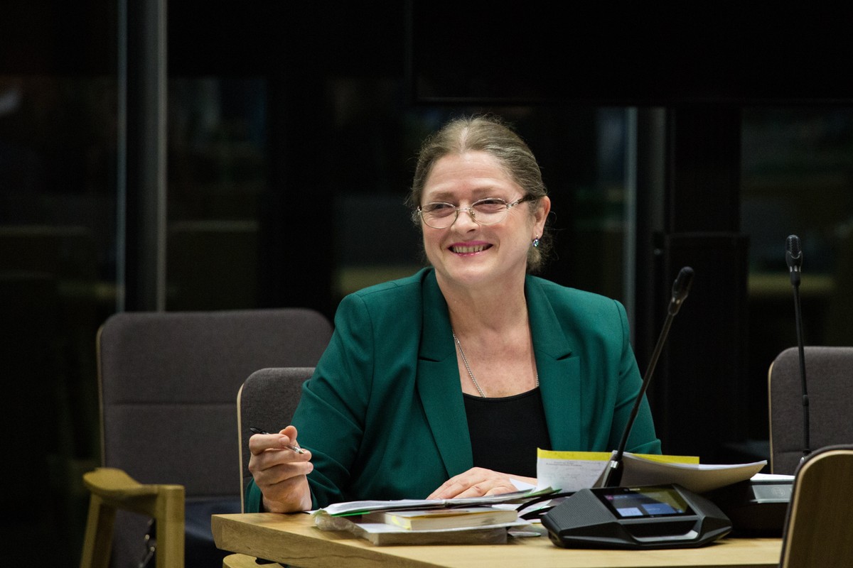 Byla poslanka PiS Krystyna Pawlowicz, obecnie sędzia TK.
