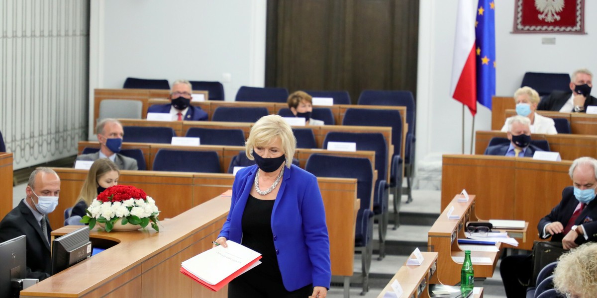 Lidia Staroń pozostanie senatorem.