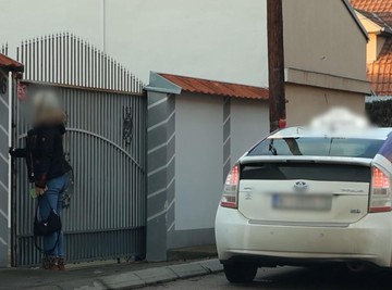 POGORŠALO SE STANJE MILJANE KULIĆ, Marija HITNO SPAKOVALA KOFERE i doletela sa njom u Niš: "TO JE VEĆ OPERISALA, BILA JE U KOLICIMA" 