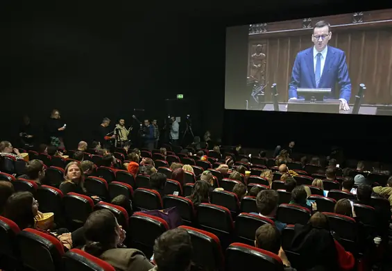 Sejm w kinie. Na sali głównie pokolenie Z. "Profesorze, przepraszam, że nie ma mnie na zajęciach"