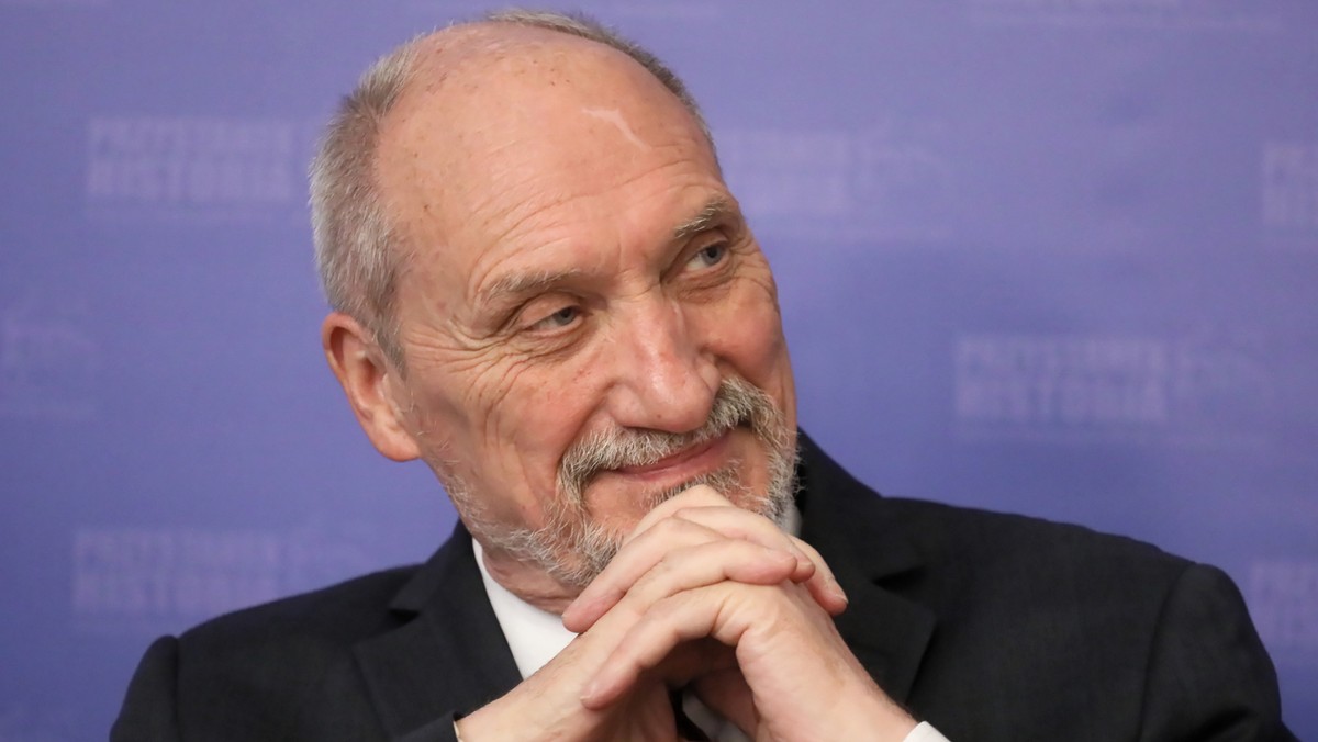 Antoni Macierewicz komentuje publikację "Sieci" nt. katastrofy smoleńskiej