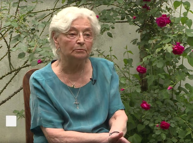 Dr Ana Gligić